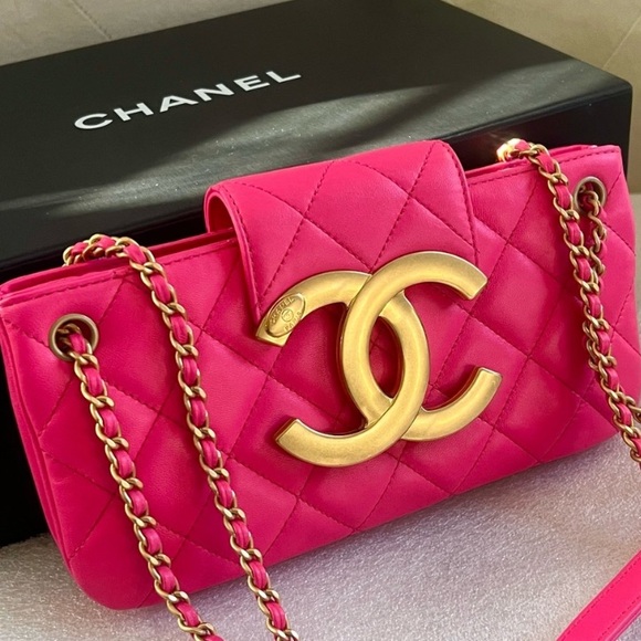 Chanel Baguette Bag Rare color hot pink with GHW - Picture 2 of 6